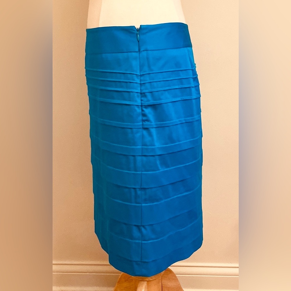 Rafaella Turquoise Blue Tiered Business Casual Stretch Lined Skirt Size 12 - Picture 6 of 10